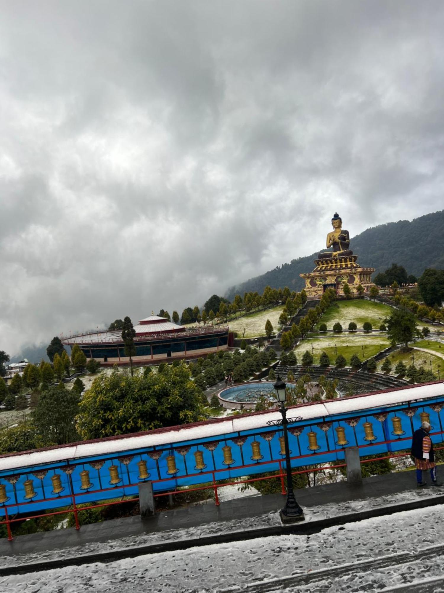 Hangkhim Homestay Ravangla Bagian luar foto